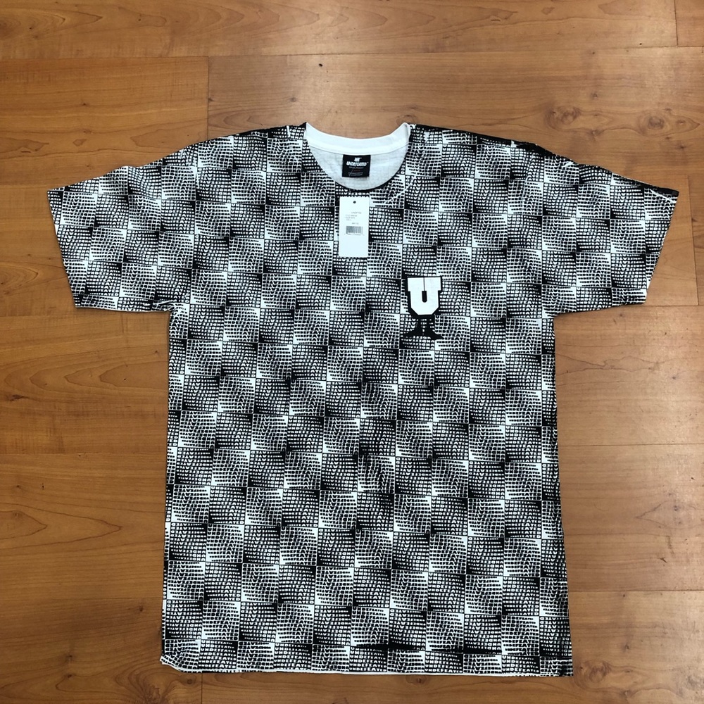 Undefeated Men’s T shirt